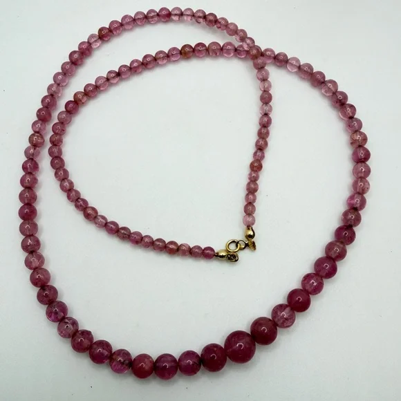 ~25" Graduated PINK TOURMALINE beaded necklace w/ 14kt yellow gold C-clasp! - Picture 5 of 16